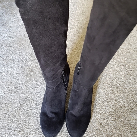 GUC Faux Suede Leather boots - Picture 5 of 8